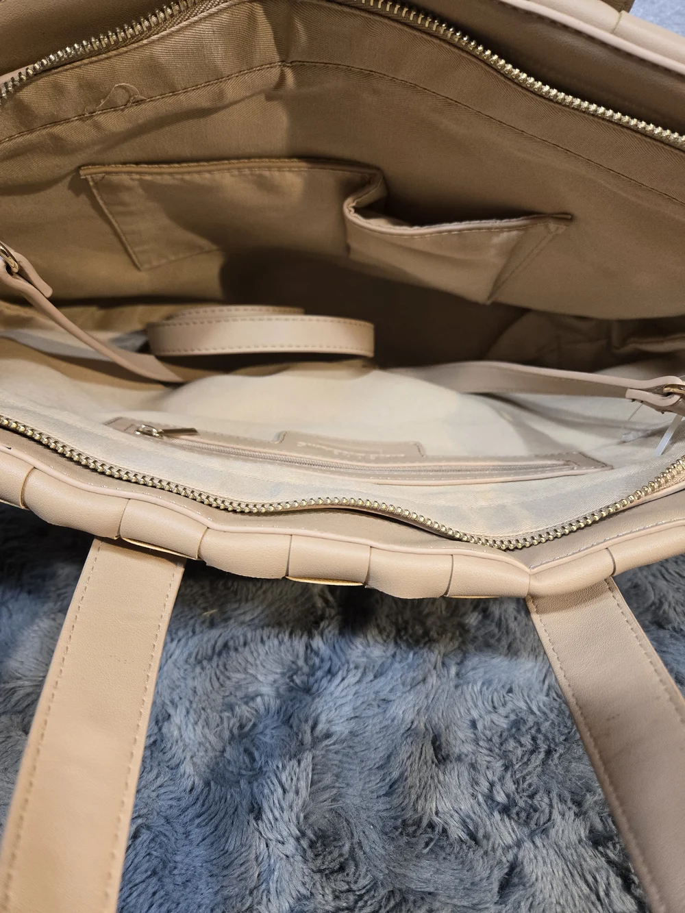 Woven Carryall Tote in Nude